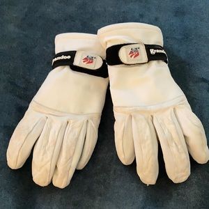 Grandoe leather ski gloves
